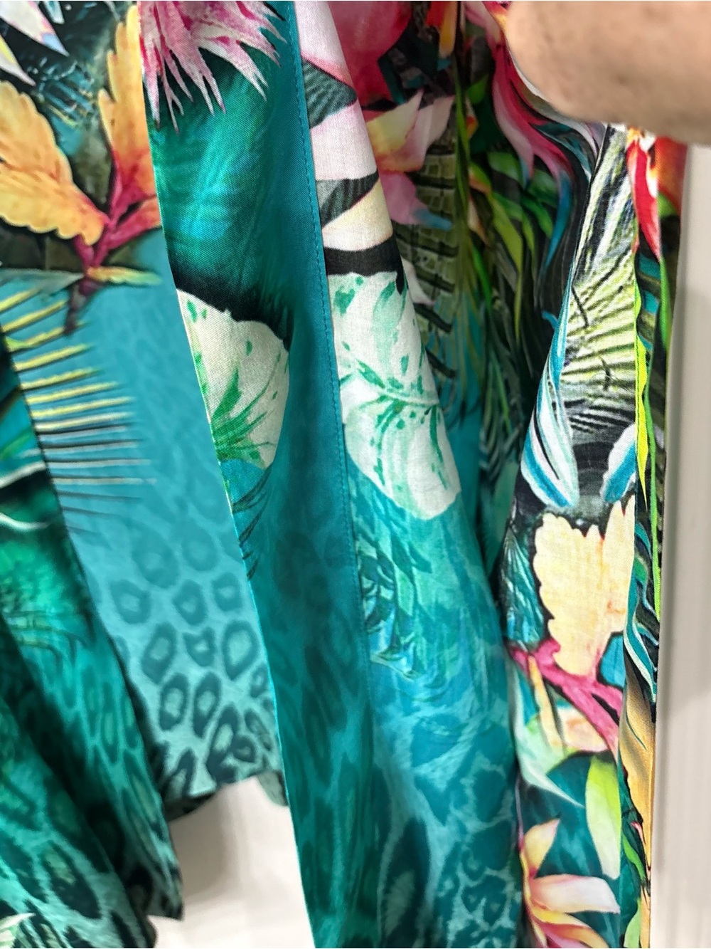 2 Pc. CHICO’S Tropical Print Set-tank & Jacket-Chico’s sz 1 or 8-10 LIGHTWEIGHT - Picture 4 of 9